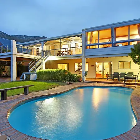 Atlantic Dream Beachfront Villa Scarborough Exterior photo
